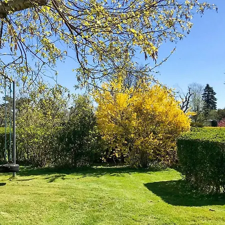 2 Bedroom Gorgeous In סבנדבורג